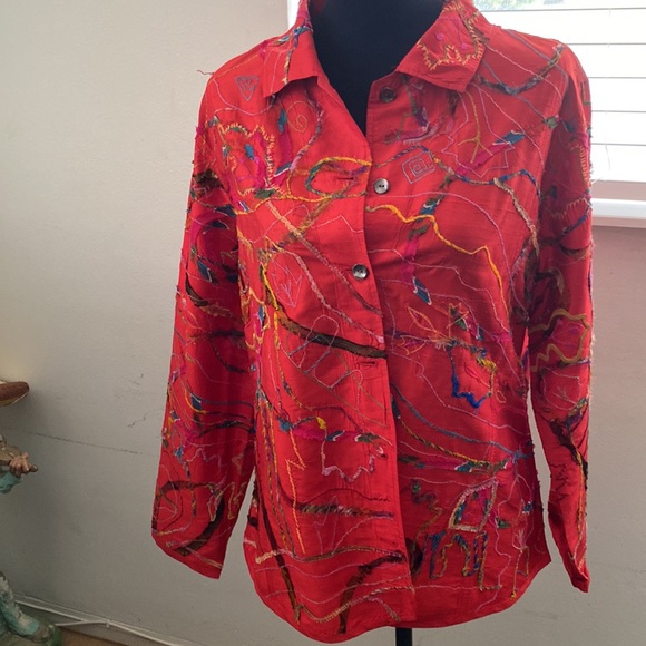 Chico’s red silk embroidery magnificent color’s beautiful shirt button down - Picture 4 of 8